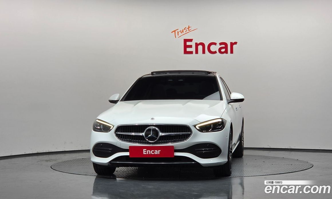 Mercedes-Benz C-Class W206 фото 3