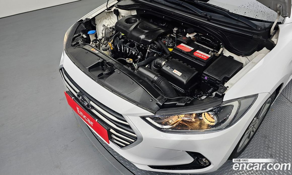 Hyundai Avante (AD) 6th Gen фото 5