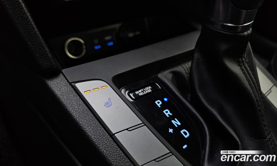 Hyundai Avante (AD) 6th Gen фото 17