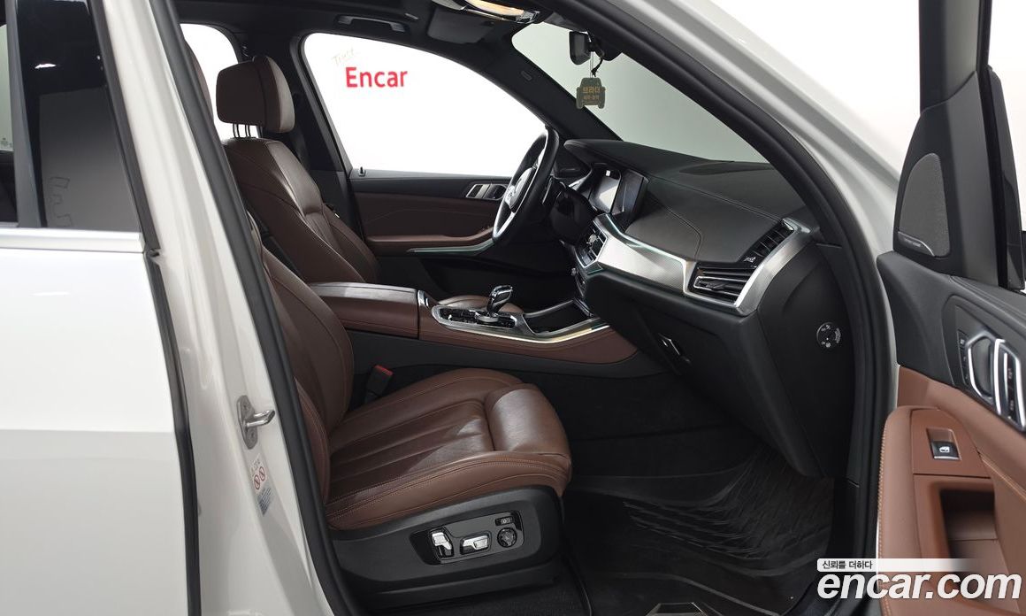BMW X5 (G05) фото 11