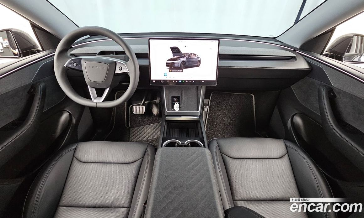 Tesla Model Y фото 7
