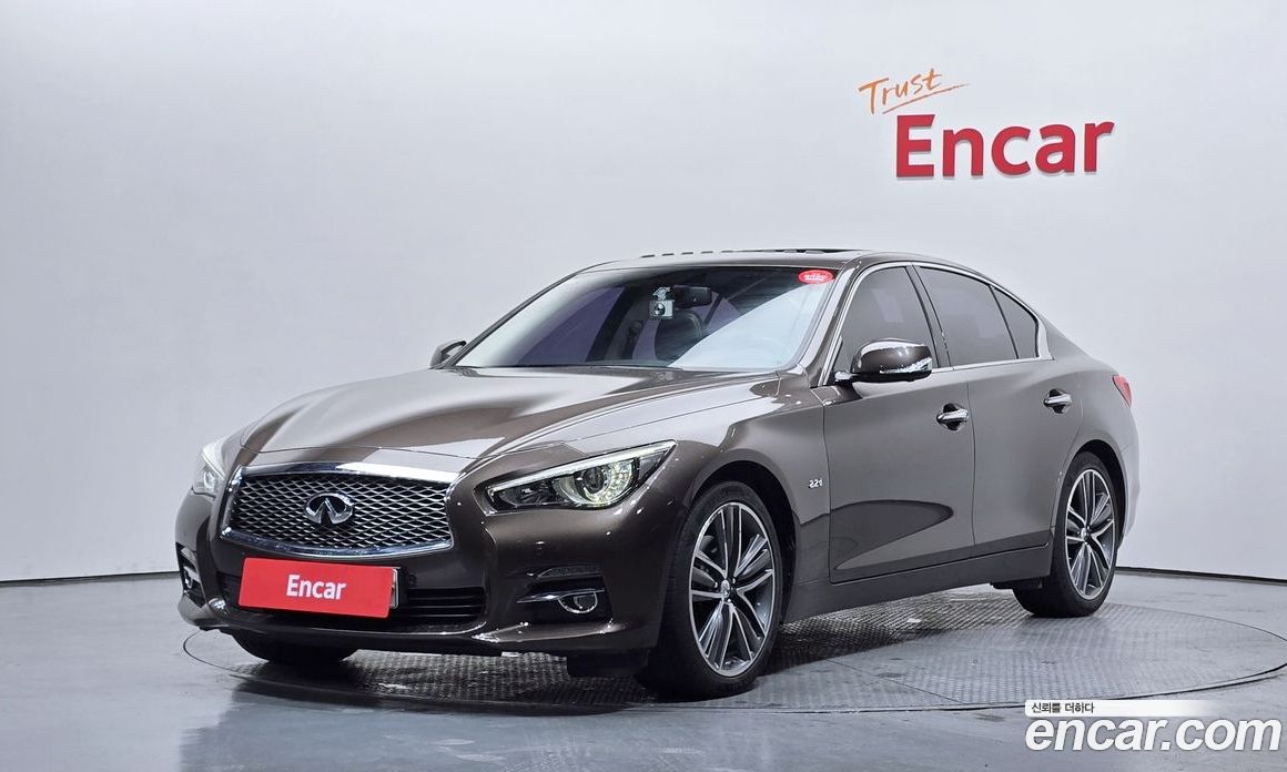 Infiniti Q50