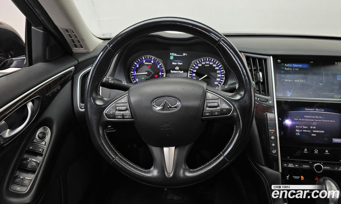 Infiniti Q50 фото 13
