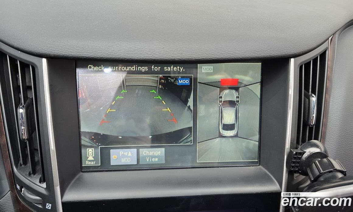 Infiniti Q50 фото 16