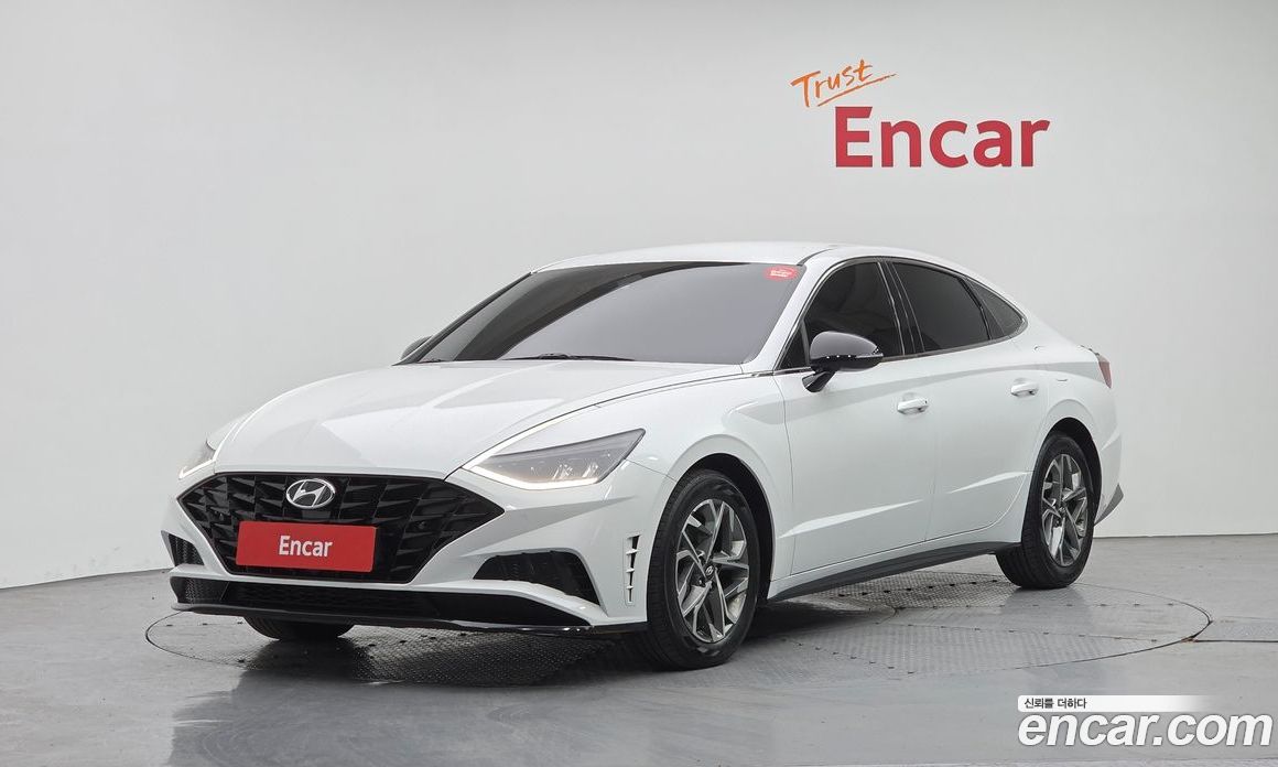 Hyundai Sonata (DN8)