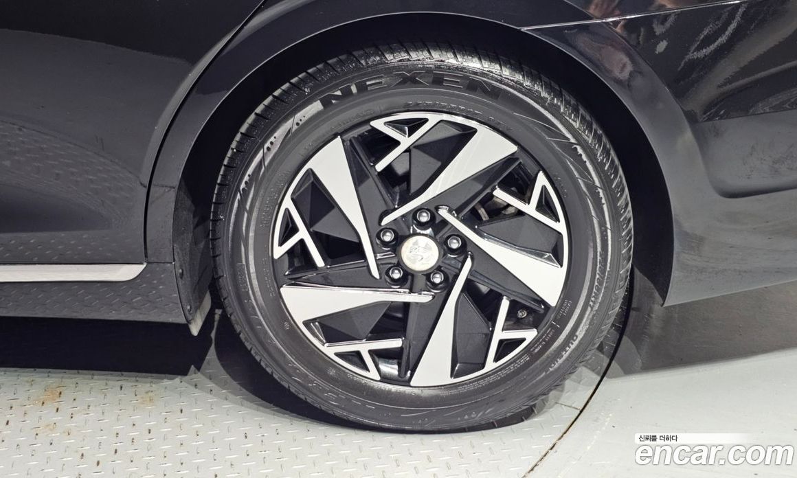 Hyundai Grandeur Hybrid (IG) 6th Gen Restyling фото 21