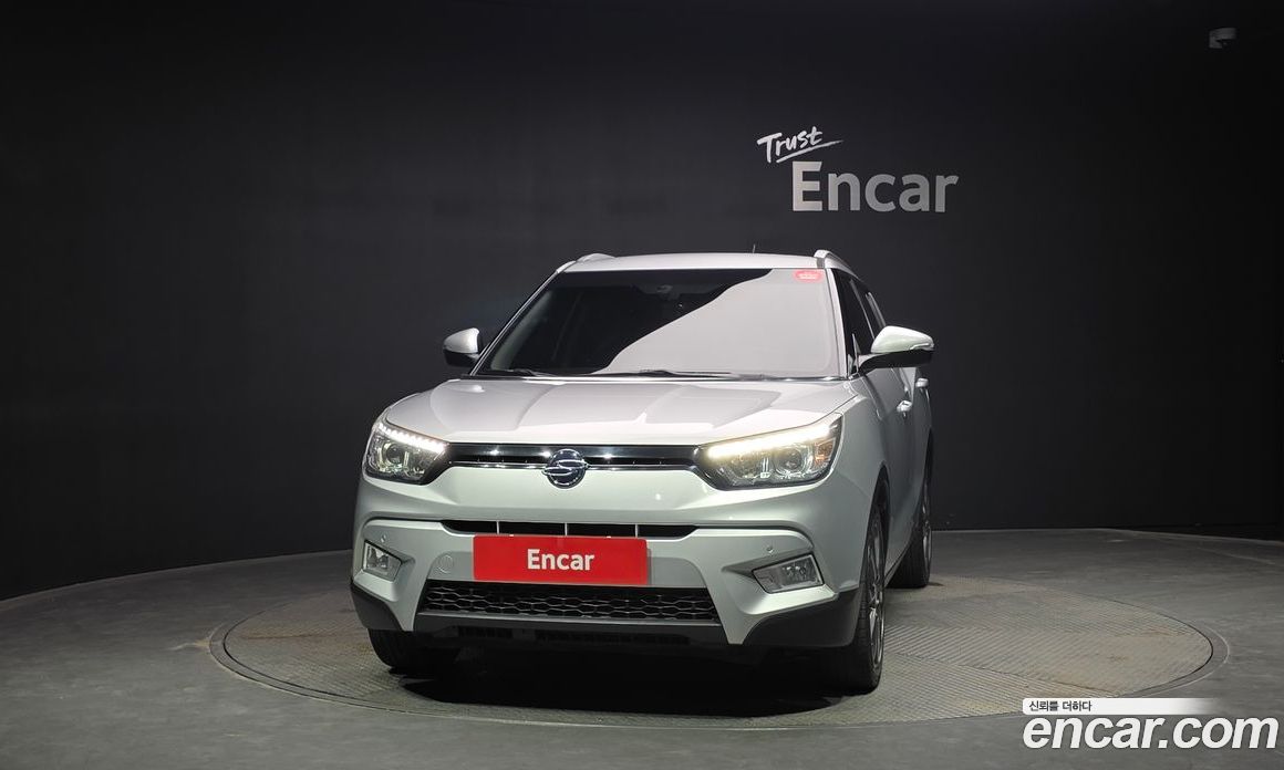 SsangYong (KG Mobility) Tivoli фото 3