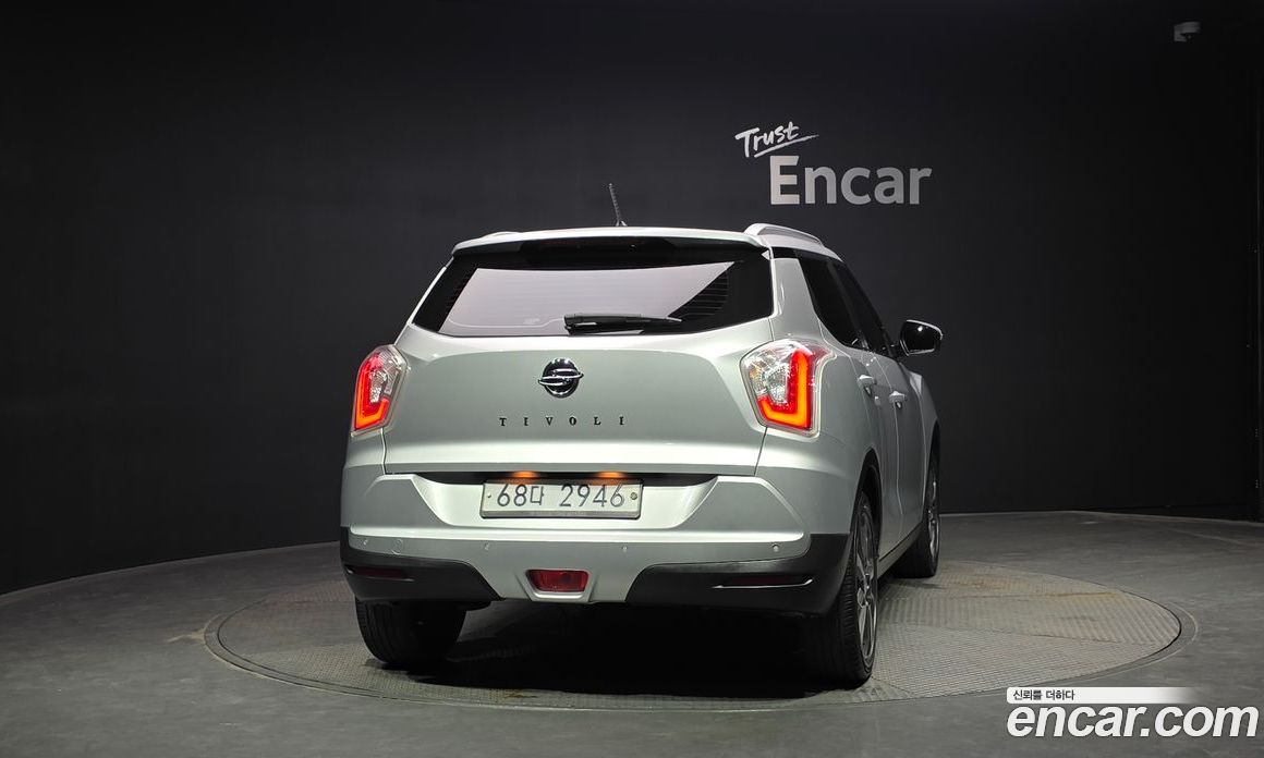 SsangYong (KG Mobility) Tivoli фото 4
