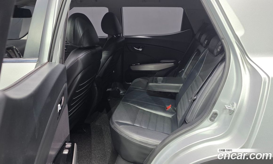 SsangYong (KG Mobility) Tivoli фото 26