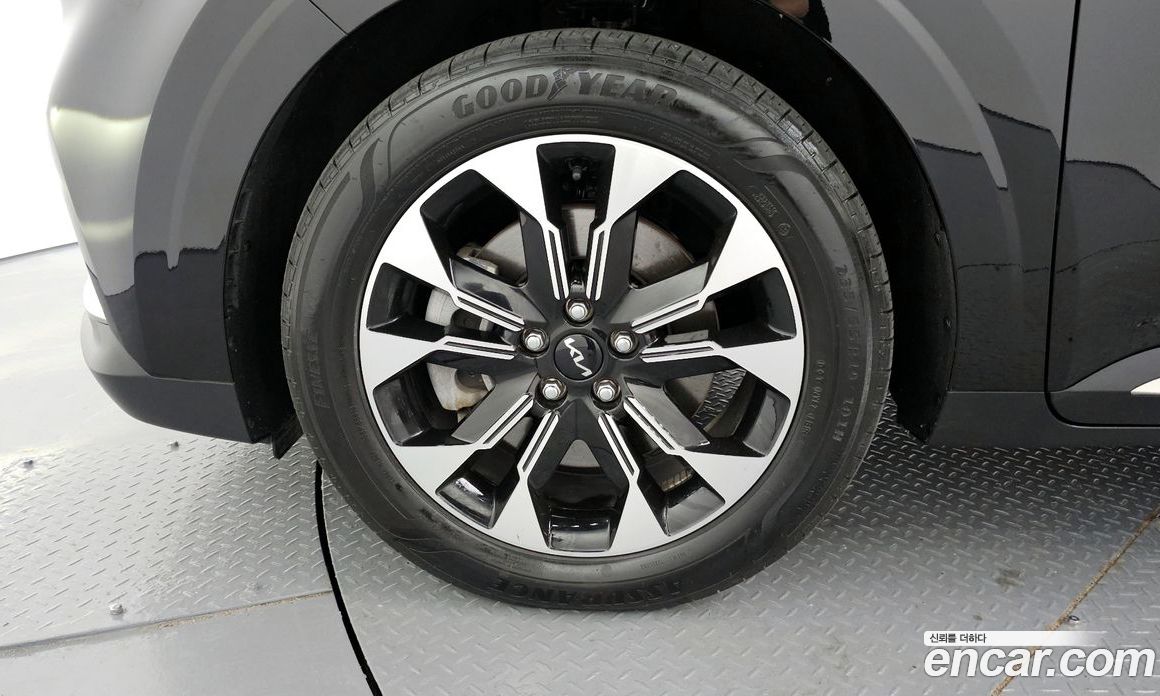 Kia Carnival 4th Gen фото 5
