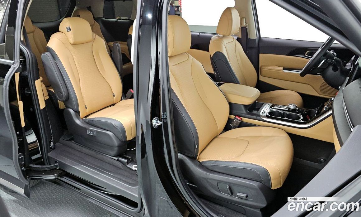 Kia Carnival 4th Gen фото 11