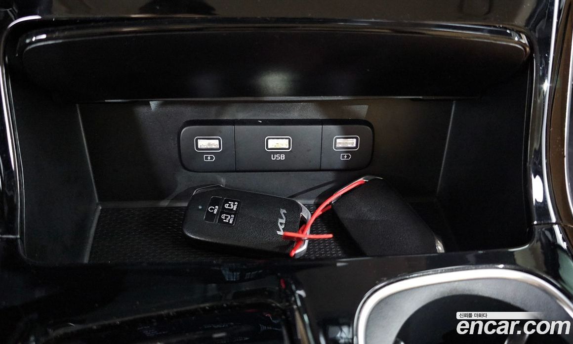 Kia Carnival 4th Gen фото 28