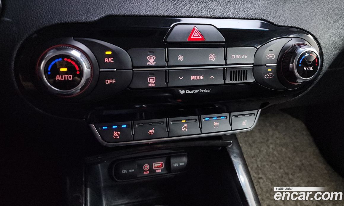 Kia Sorento 3rd Gen фото 31