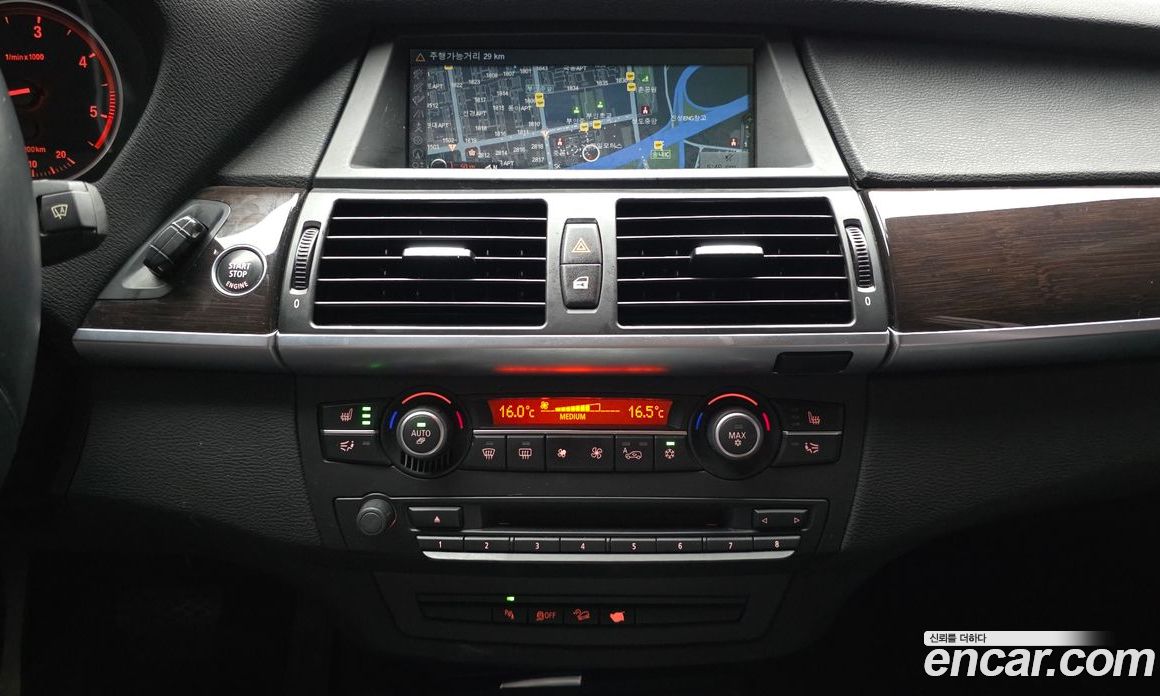 BMW X5 (E70) фото 14