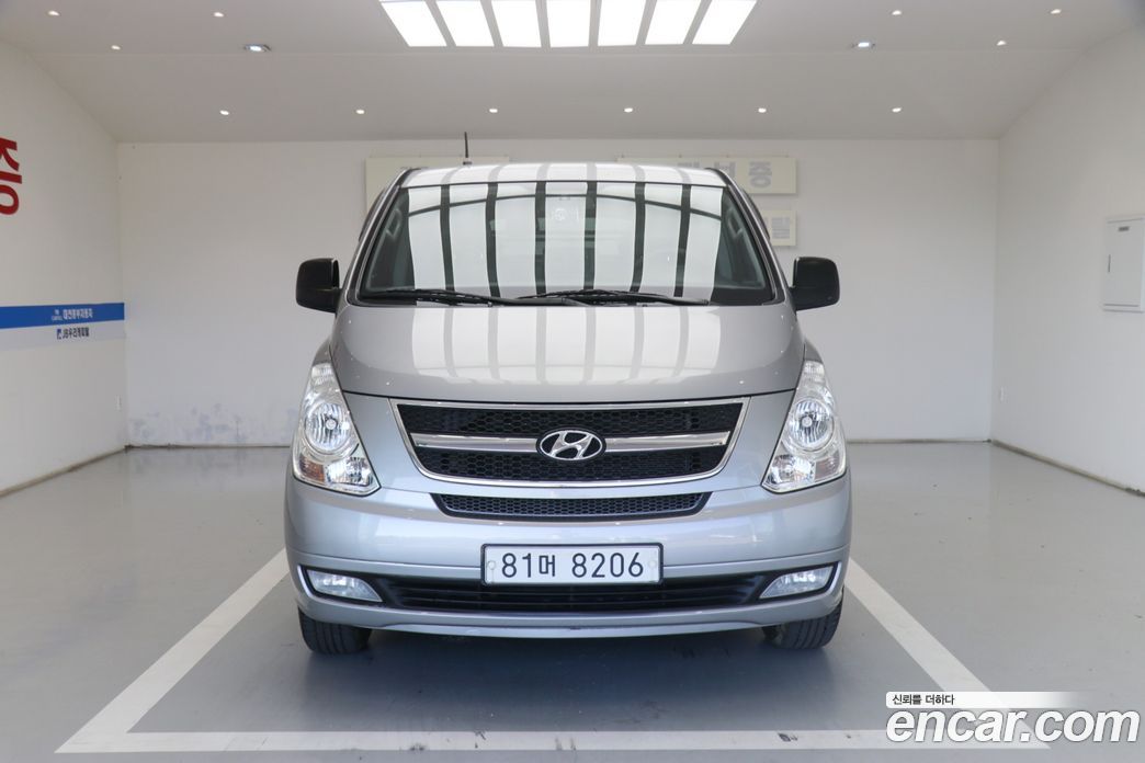 Hyundai Grand Starex фото 2