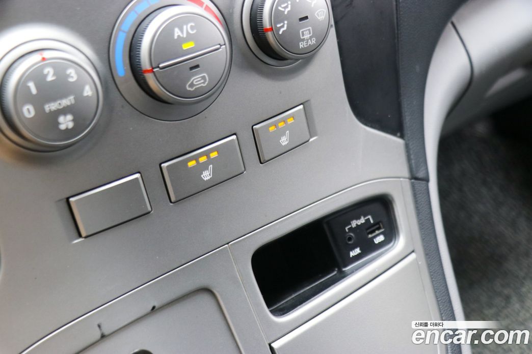 Hyundai Grand Starex фото 17