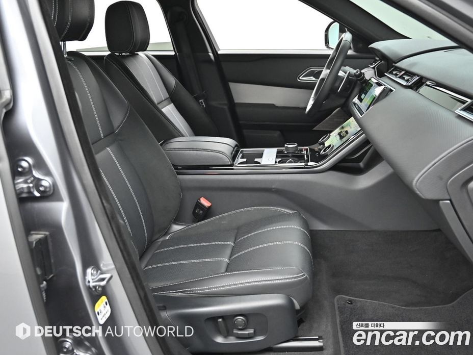 Land Rover Range Rover Velar фото 10