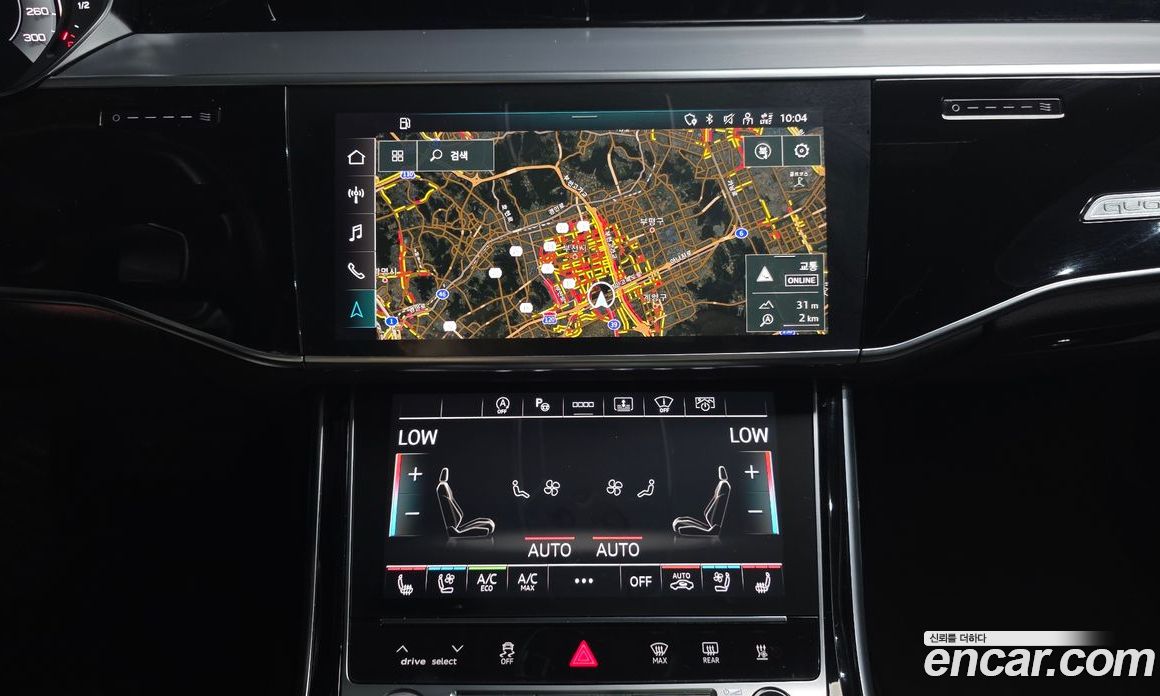 Audi A8 (D5) фото 13