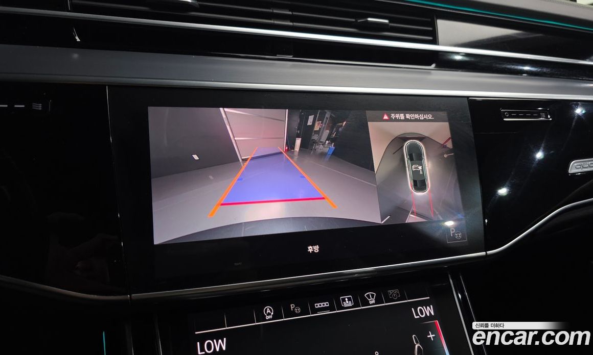 Audi A8 (D5) фото 14