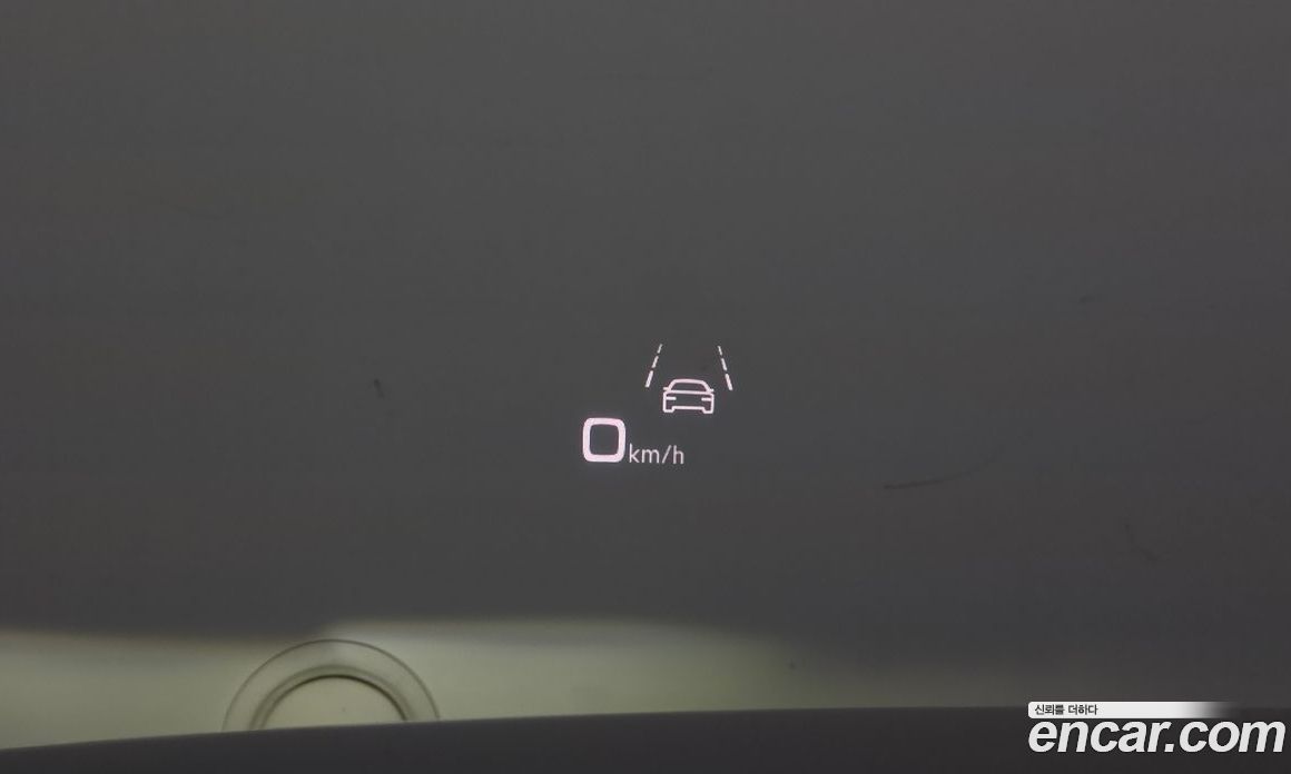 Audi A8 (D5) фото 18