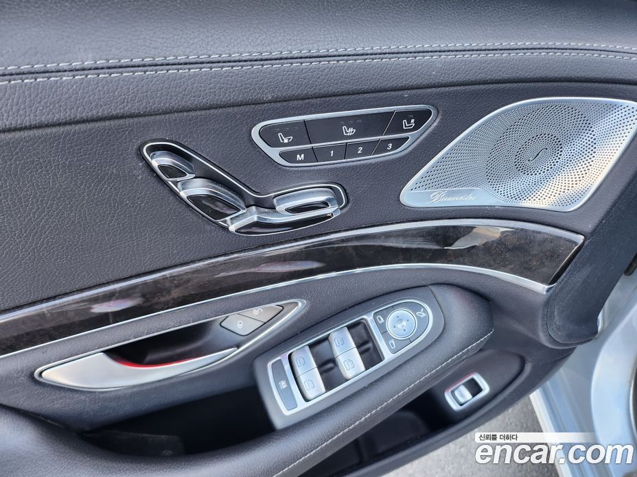 Mercedes-Benz S-Class W222 фото 18