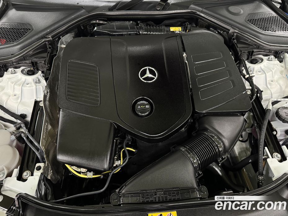 Mercedes-Benz E-Class W214 фото 6