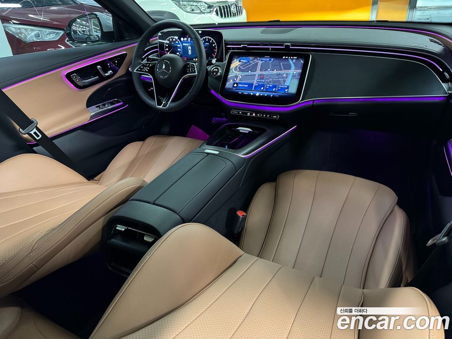 Mercedes-Benz E-Class W214 фото 8