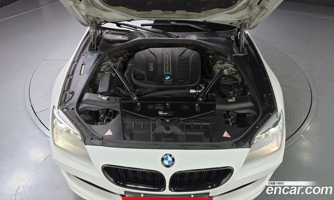 BMW 6-Series (F12) фото 6