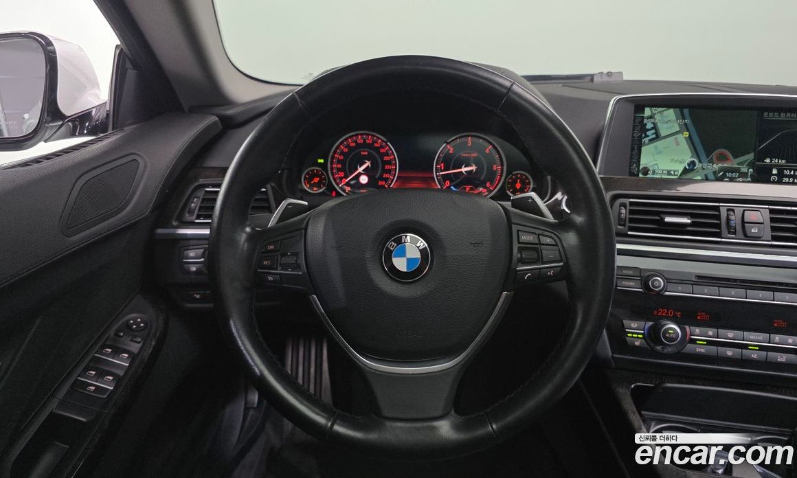 BMW 6-Series (F12) фото 13