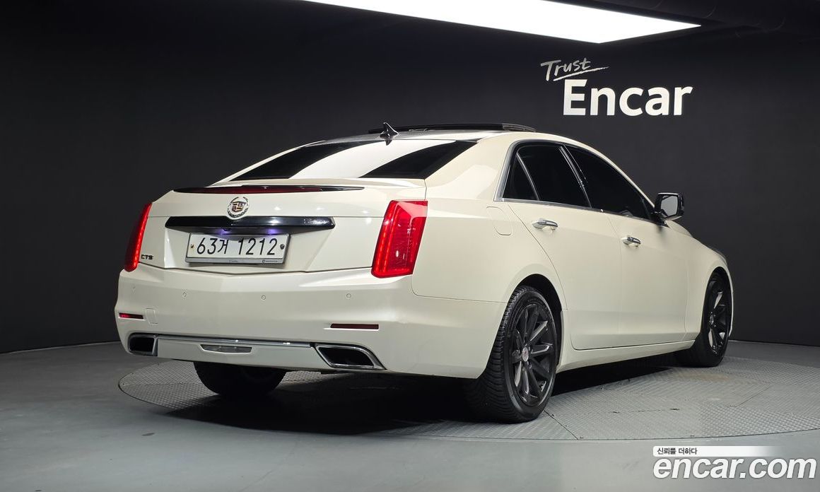 Cadillac CTS 3rd Gen фото 2