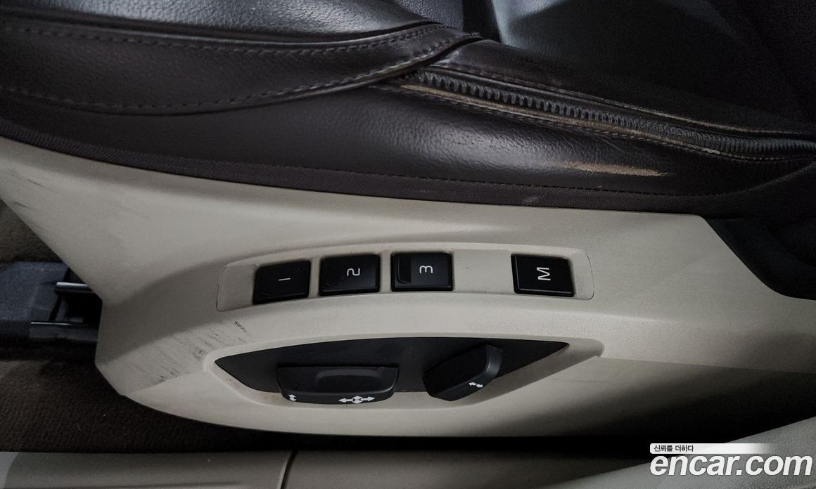 Volvo V40 Cross-country фото 20