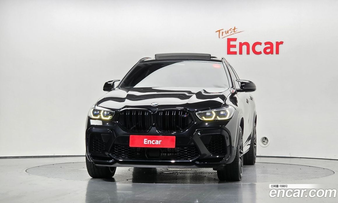 BMW X6M (G06) фото 3