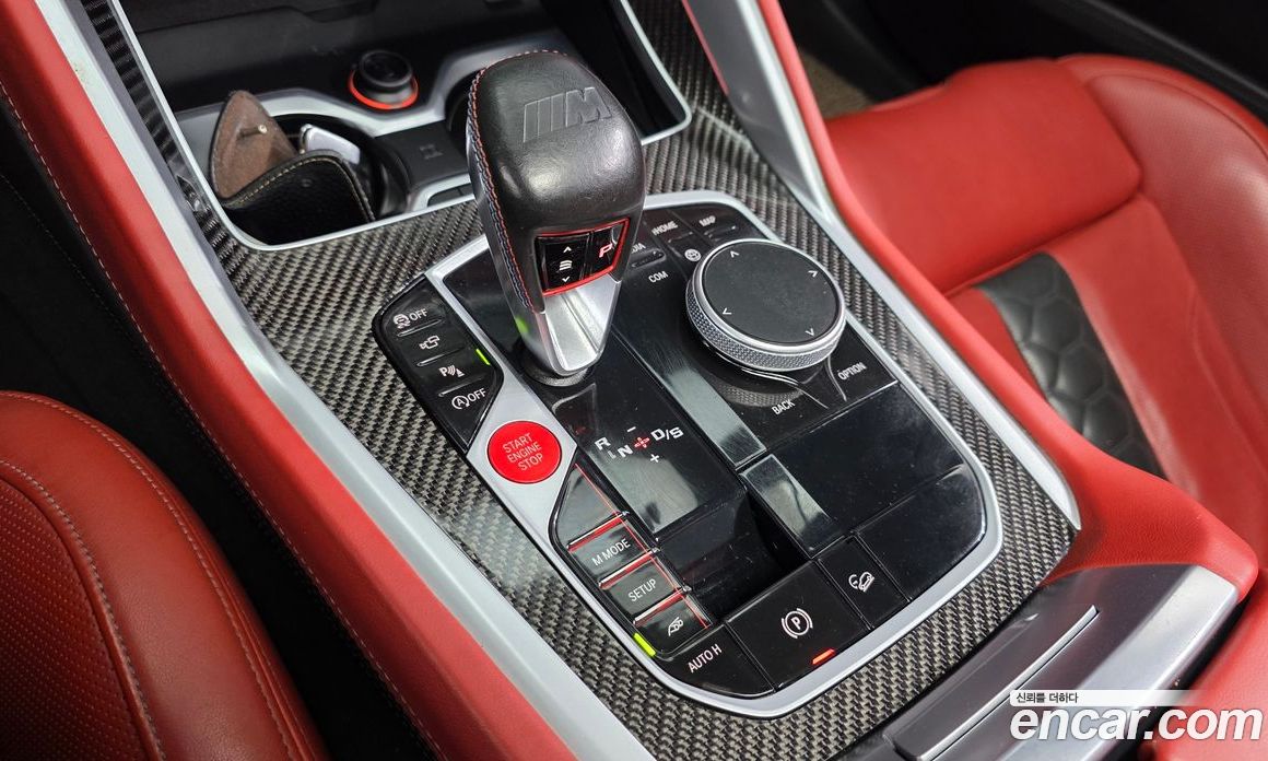 BMW X6M (G06) фото 9