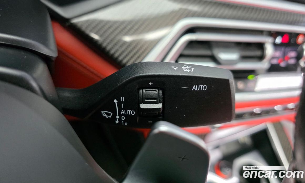 BMW X6M (G06) фото 29