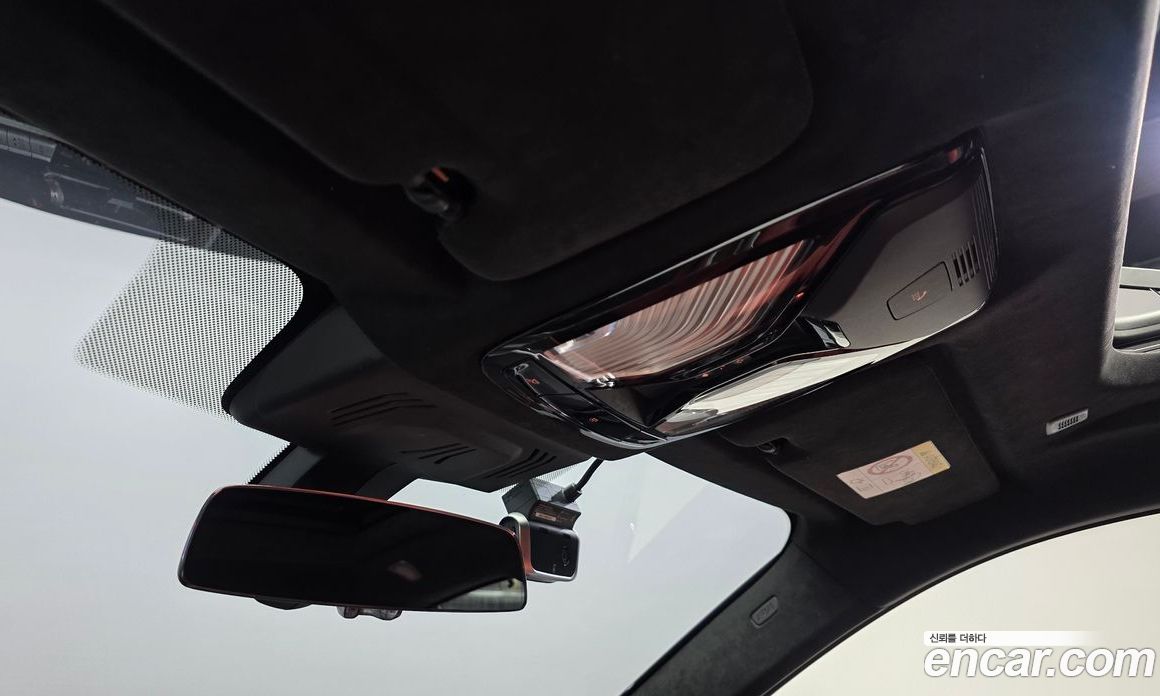 BMW X6M (G06) фото 32