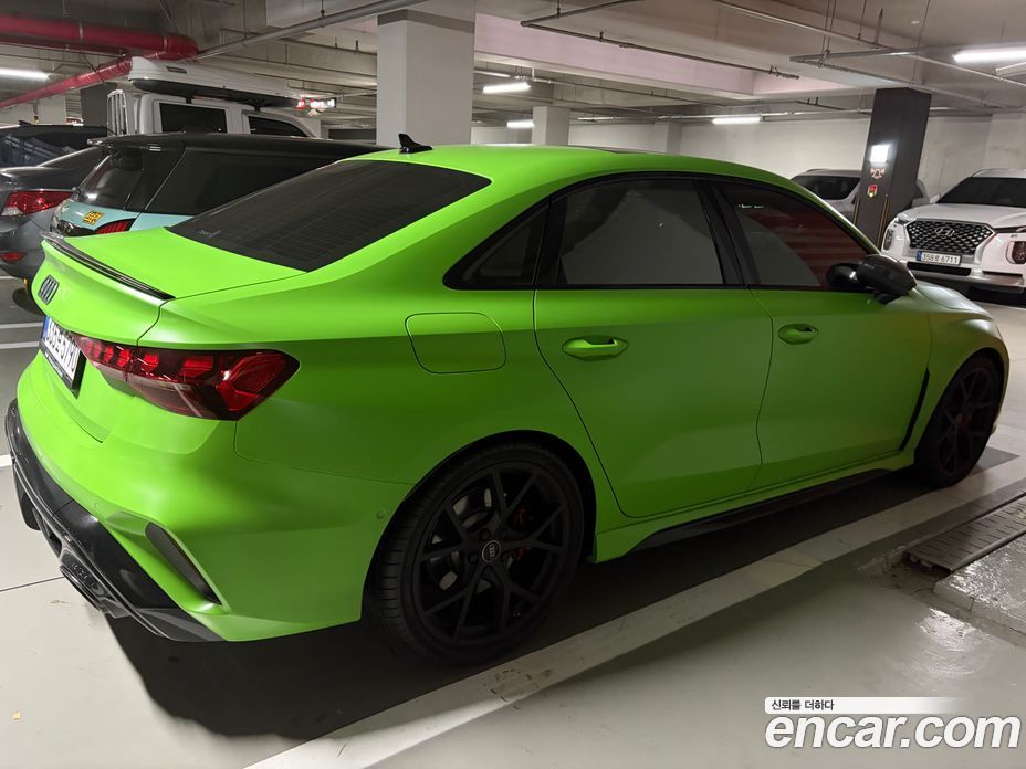 Audi RS3 (8Y) фото 7