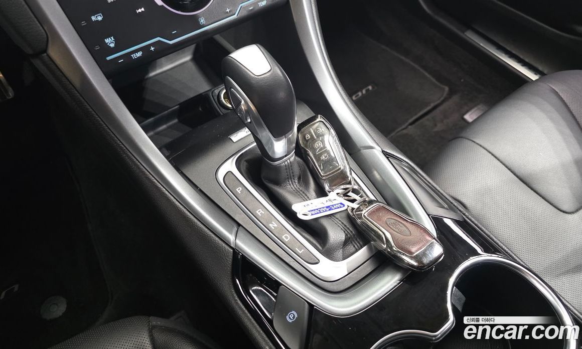 Ford Fusion фото 9