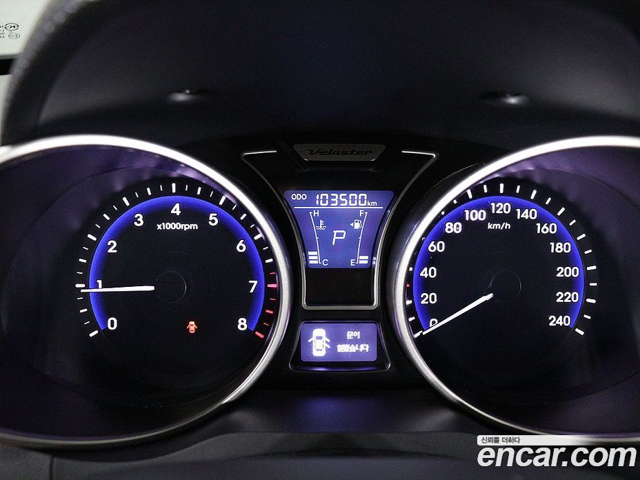 Hyundai Veloster фото 6