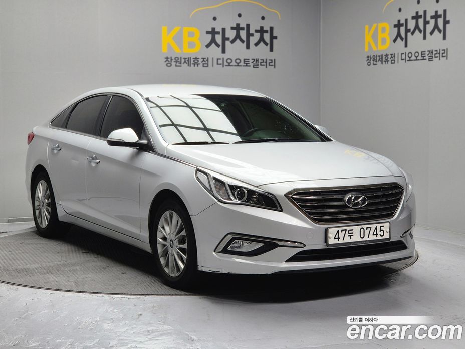 Hyundai Sonata (LF) фото 15