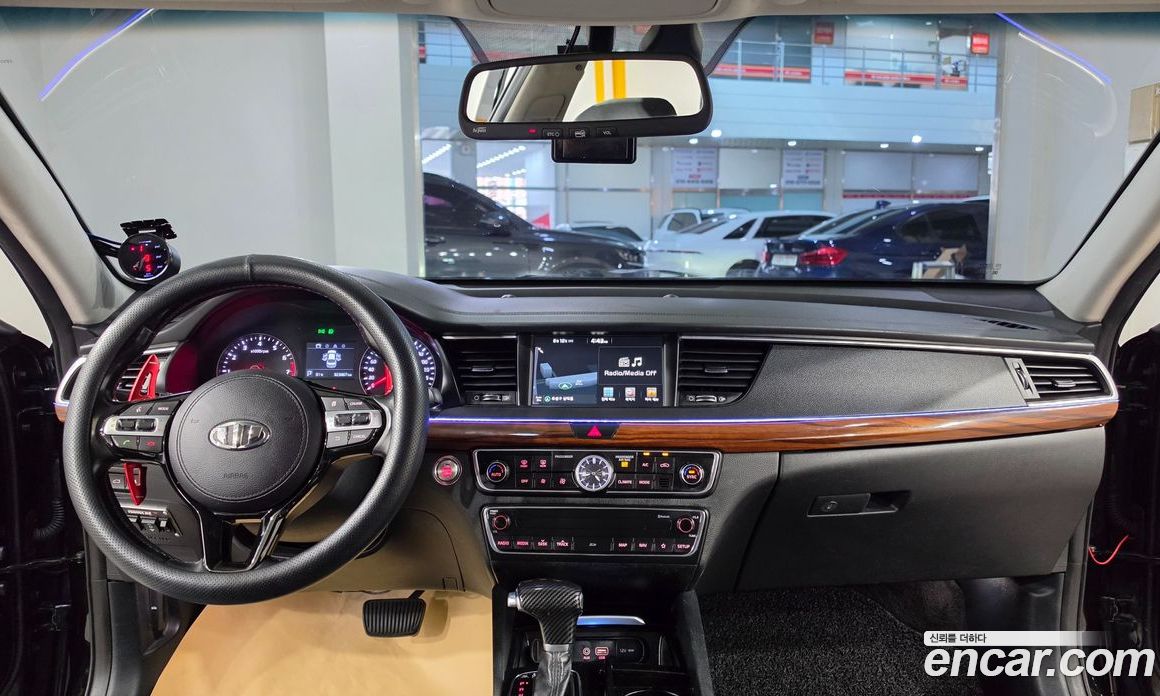 Kia K7 2nd Gen фото 7