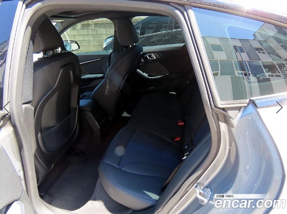 BMW 2-Series (F44) фото 6