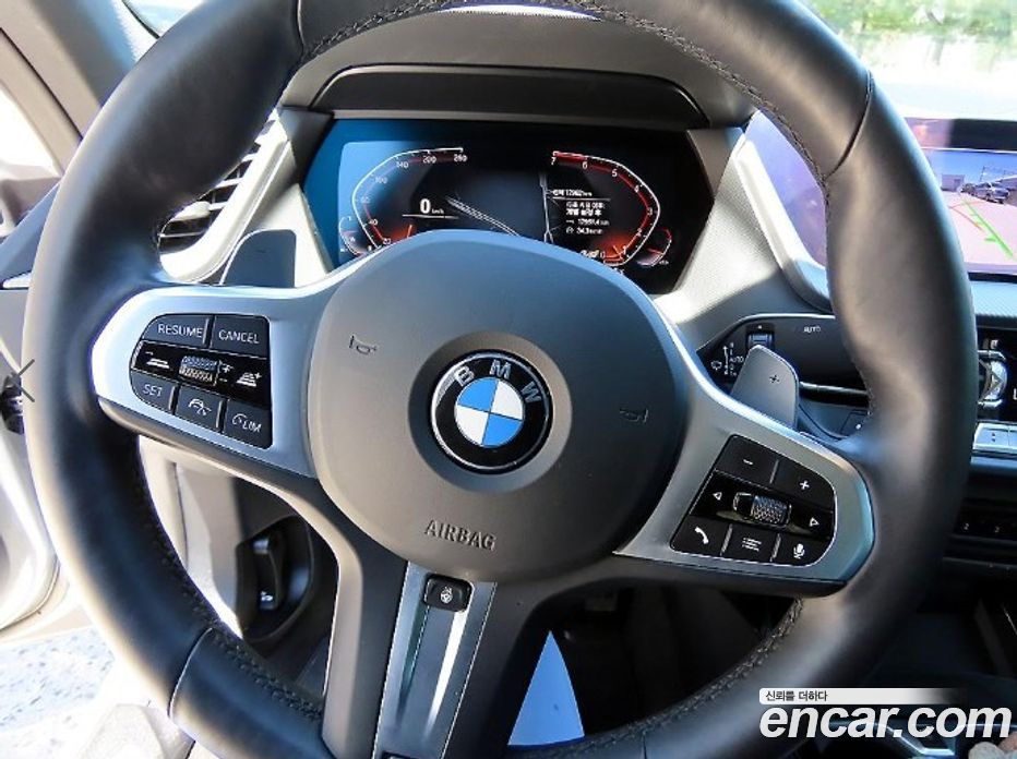 BMW 2-Series (F44) фото 8