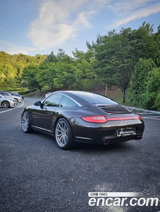 Porsche 911 фото 8