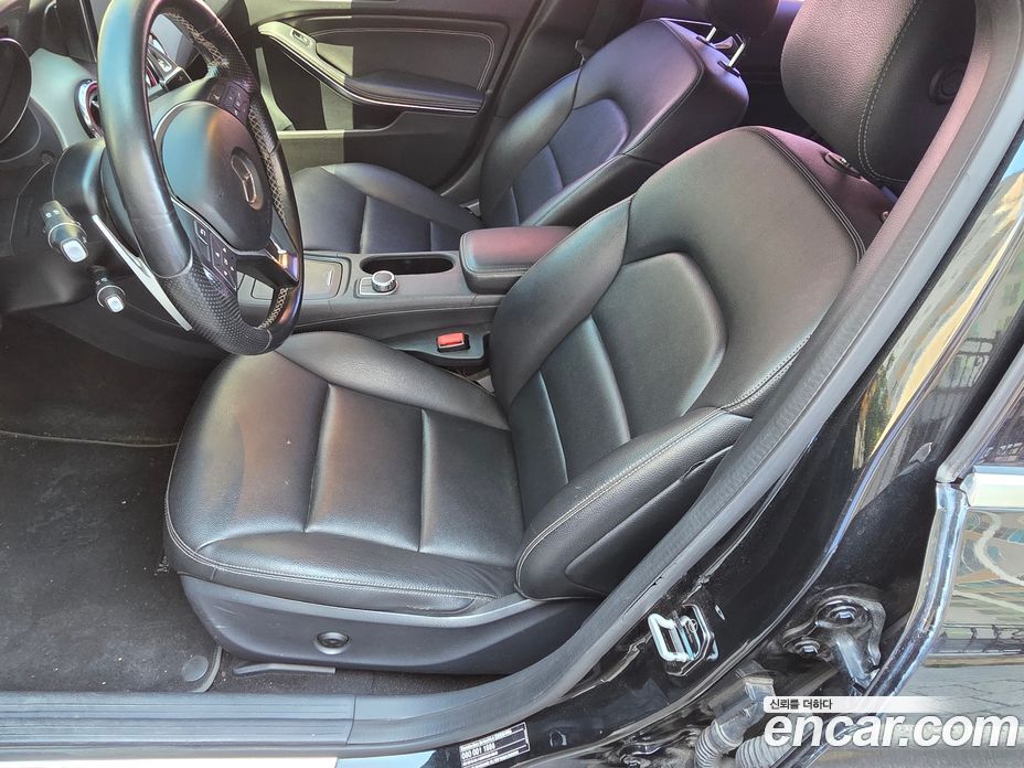 Mercedes-Benz GLA-Class X156 фото 7