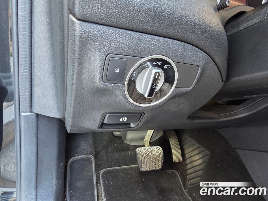 Mercedes-Benz GLA-Class X156 фото 11