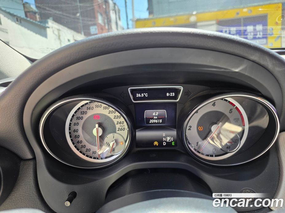 Mercedes-Benz GLA-Class X156 фото 20