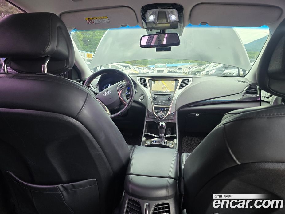 Hyundai Grandeur (HG) фото 13