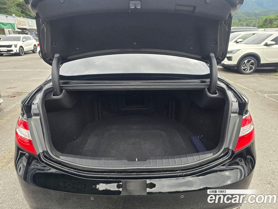 Hyundai Grandeur (HG) фото 16