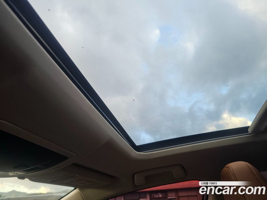 Lexus NX300h фото 8