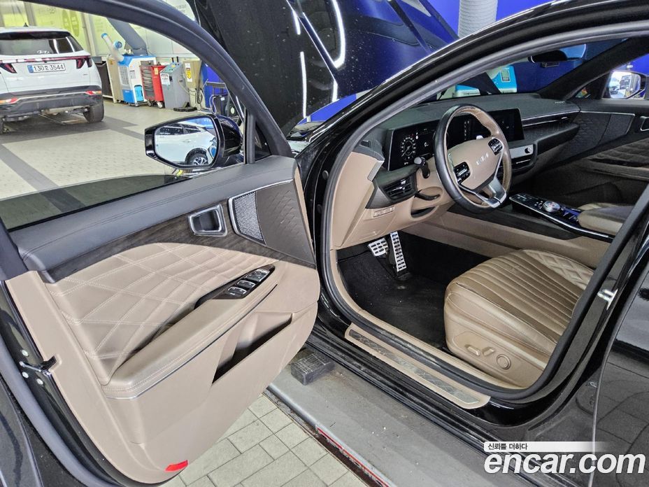 Kia K8 фото 9